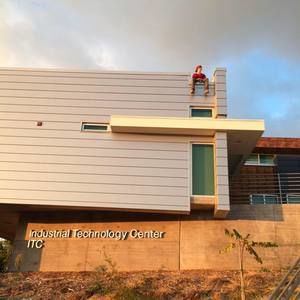 Meet your Posher, Logan